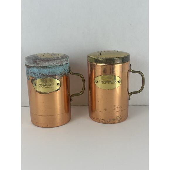 Salt & Pepper Shakers Copper And Brass Set VTG Country Decor - Picture 1 of 6